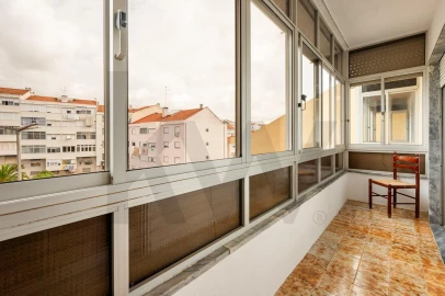 Apartamento T2 para Venda em Alverca do Ribatejo e Sobralinho