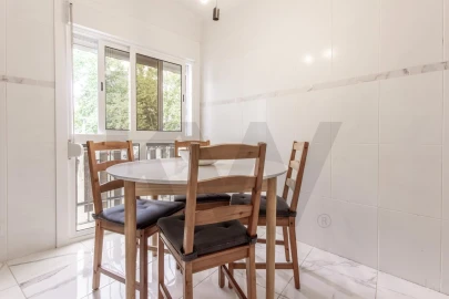 Apartamento T2 para Venda em Alto do Seixalinho, Santo André e Verderena