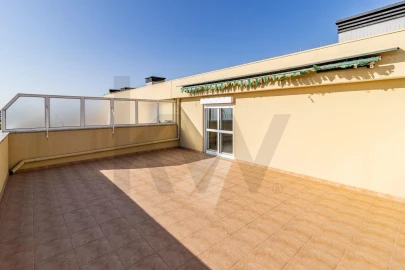 Apartamento T4 para Venda em Ovar, São João, Arada e São Vicente de Pereira Jusã