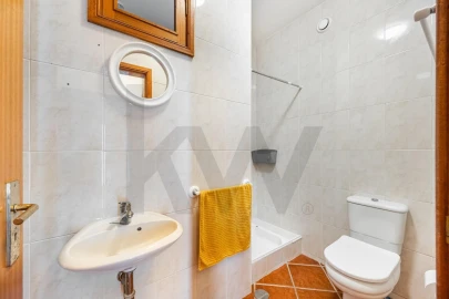 Moradia T3 para Venda em Santo Tirso, Couto (Santa Cristina e São Miguel) e Burgães
