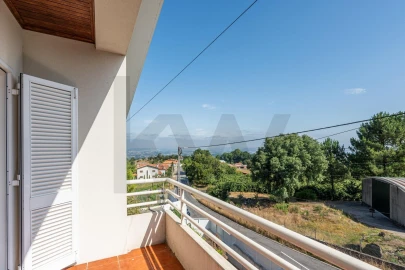 Moradia T3 para Venda em Santo Tirso, Couto (Santa Cristina e São Miguel) e Burgães