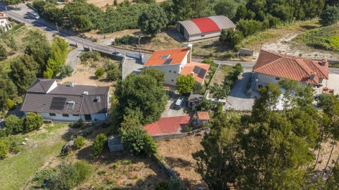 Moradia T3 para Venda em Santo Tirso, Couto (Santa Cristina e São Miguel) e Burgães