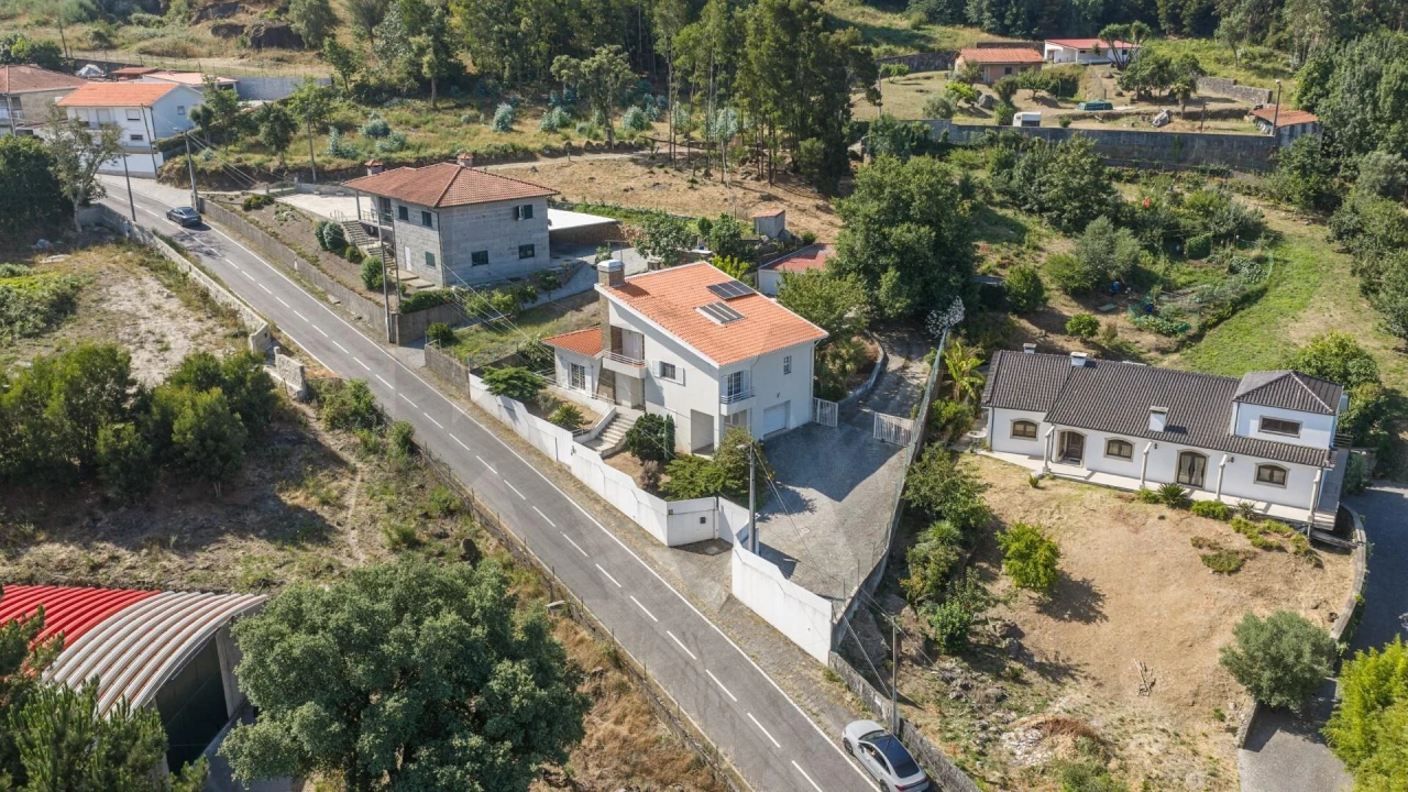 Moradia T3 para Venda em Santo Tirso, Couto (Santa Cristina e São Miguel) e Burgães Foto 39