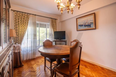 Apartamento T3 para Venda em Olivais