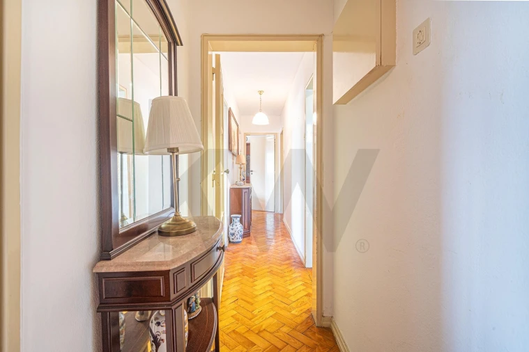 Apartamento T3 para Venda em Olivais Foto 6