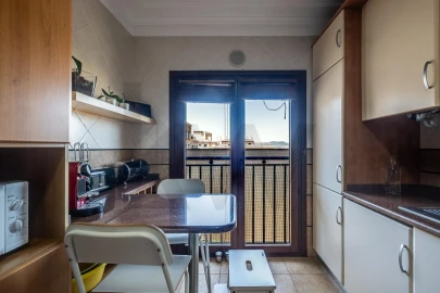 Apartamento T3 para Venda em Santo António dos Cavaleiros e Frielas