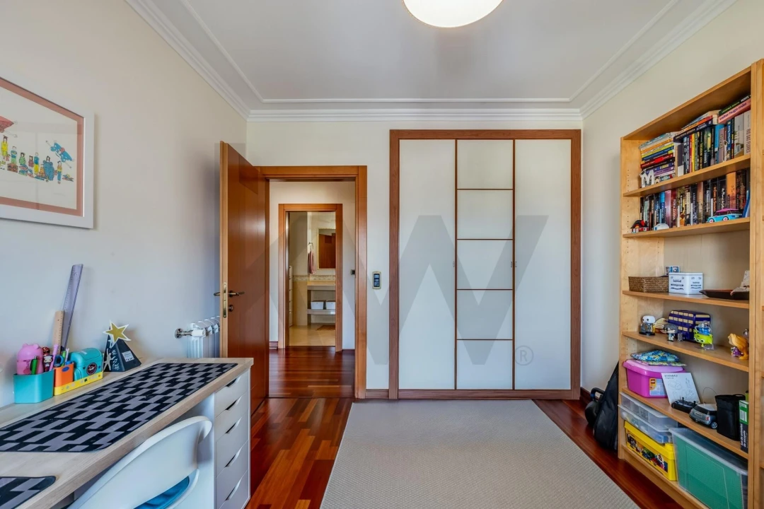 Apartamento T3 para Venda em Santo António dos Cavaleiros e Frielas Foto 18