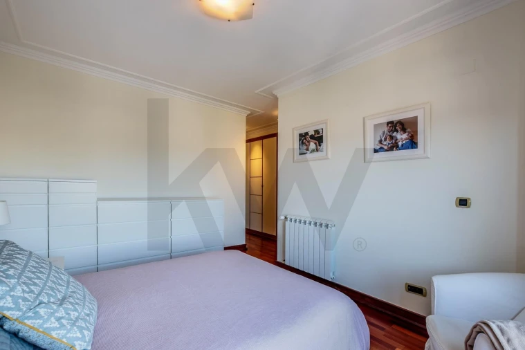 Apartamento T3 para Venda em Santo António dos Cavaleiros e Frielas Foto 28
