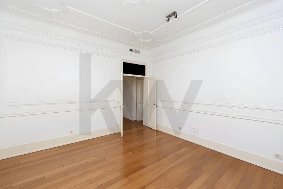 Apartamento T7 para Venda em Arroios Foto 21