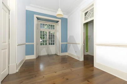 Apartamento T7 para Venda em Arroios