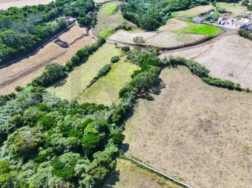 Moradia T3 para Venda em São Pedro