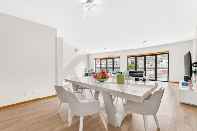 Apartamento T3 para Venda em Funchal (São Pedro)