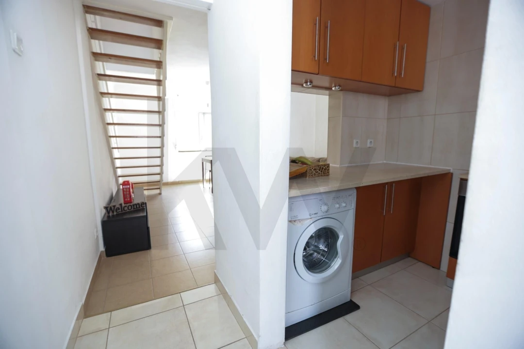 Apartamento T2 para Venda em Benfica Foto 6