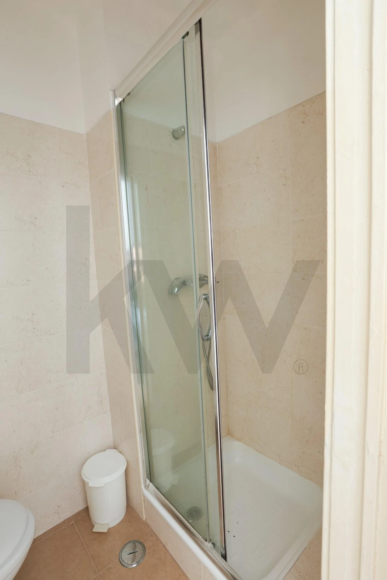 Apartamento T2 para Venda em Benfica Foto 24