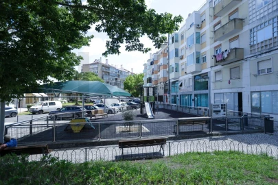 Apartamento T2 para Venda em Benfica