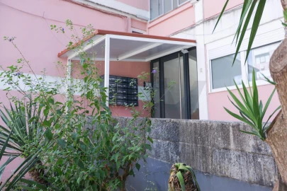 Apartamento T2 para Venda em Benfica
