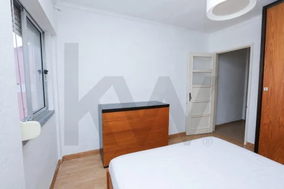Apartamento T2 para Venda em Benfica