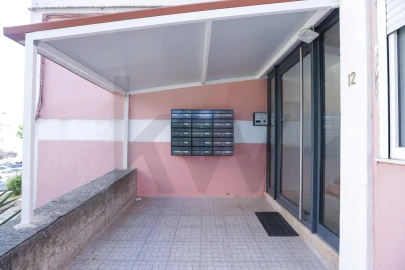 Apartamento T2 para Venda em Benfica