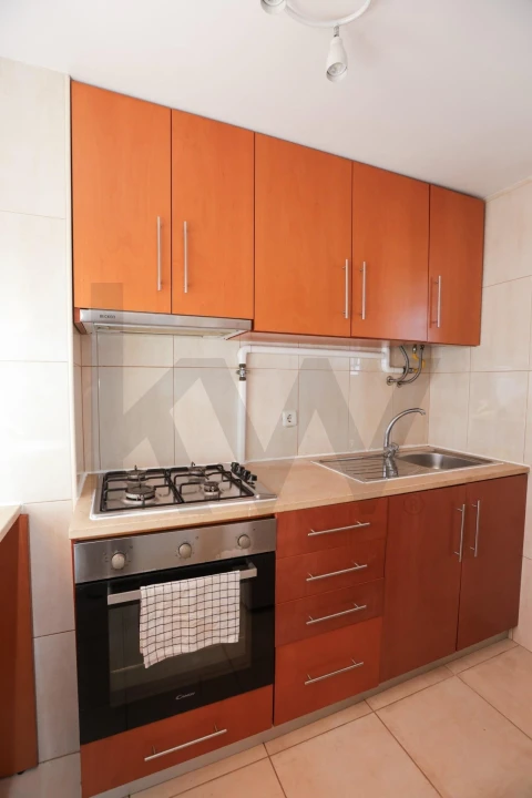 Apartamento T2 para Venda em Benfica