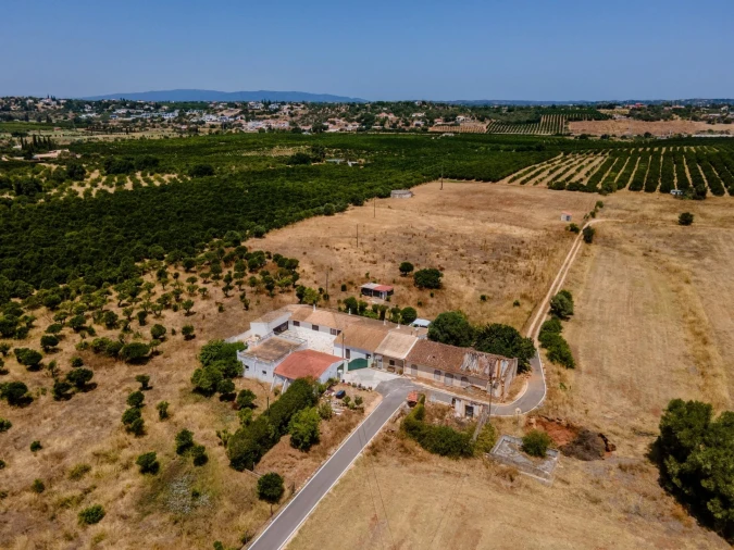 Moradia T1 para Venda em Alcantarilha e Pêra Foto 32