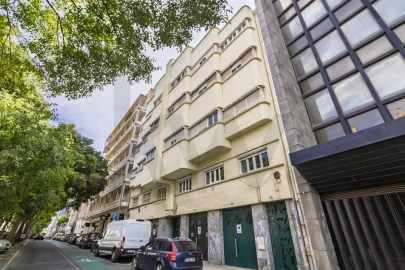 Apartamento T4 para Arrendamento em Avenidas Novas