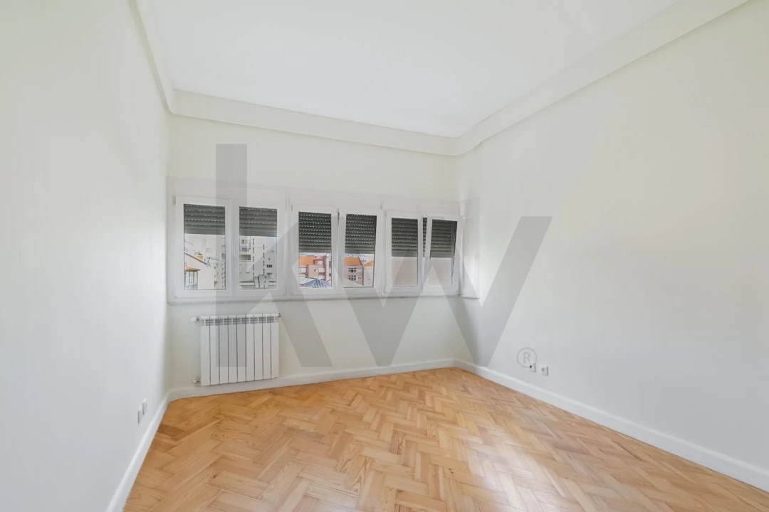 Apartamento T4 para Arrendamento em Avenidas Novas Foto 15