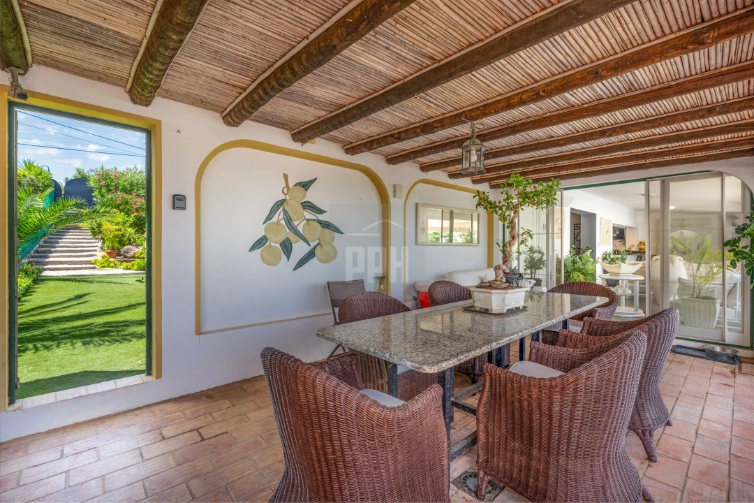 Apartamento T2 para Venda em Loule (São Sebastião) Foto 17