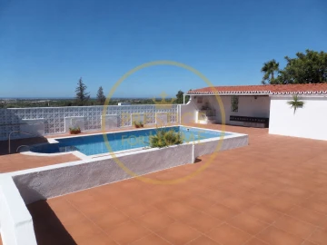 Moradia T3 para Venda em Loule (São Clemente)