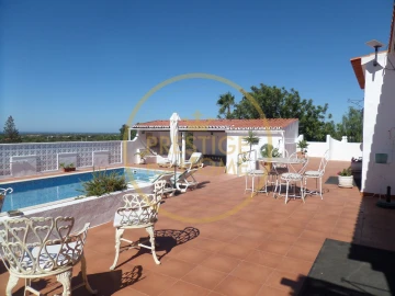 Moradia T3 para Venda em Loule (São Clemente)