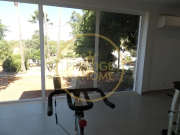Moradia T3 para Venda em Loule (São Clemente)