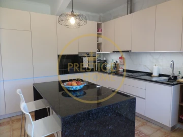 Moradia T3 para Venda em Loule (São Clemente)