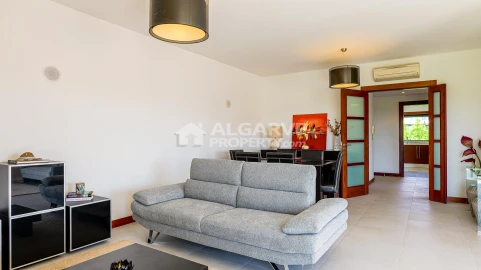 Apartamento T2 para Venda em Quarteira