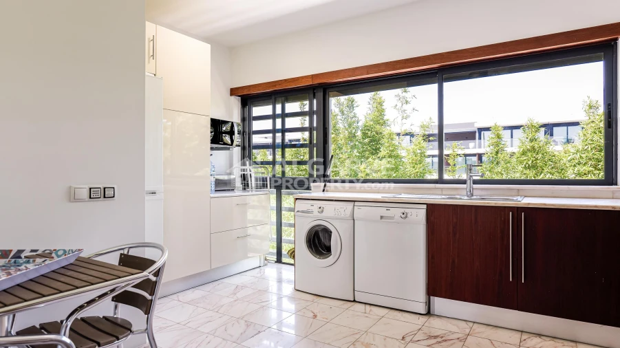 Apartamento T2 para Venda em Quarteira Foto 21