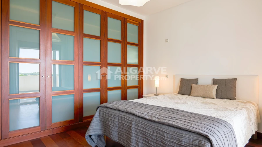 Apartamento T2 para Venda em Quarteira Foto 29