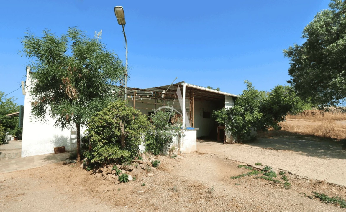 Moradia T3 para Venda em Santa Barbara de Nexe Foto 23