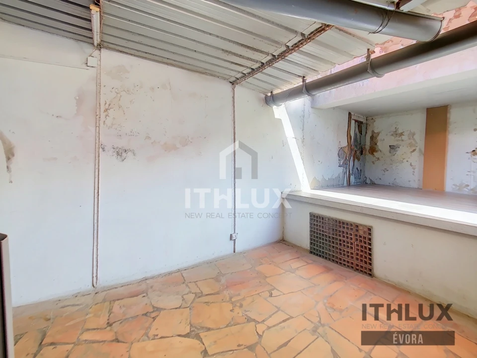 Apartamento T3 para Venda em Caia, São Pedro e Alcáçova Foto 8