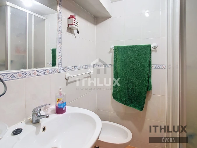 Apartamento T3 para Venda em Caia, São Pedro e Alcáçova Foto 10