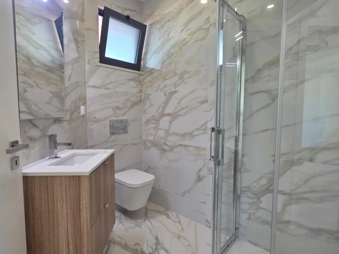 Apartamento T2 para Venda em Quarteira Foto 15