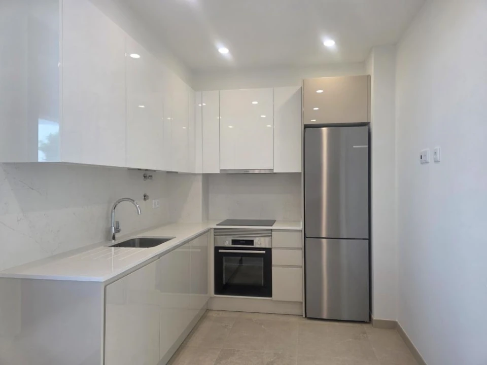 Apartamento T2 para Venda em Quarteira Foto 8