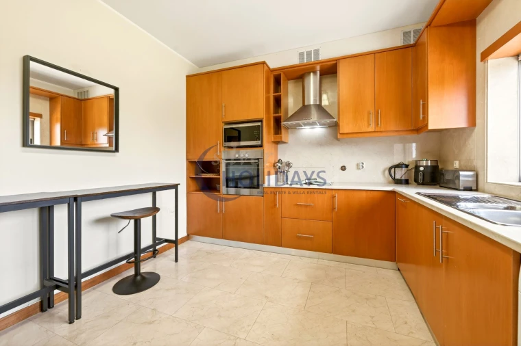 Apartamento T3 para Venda em Quarteira Foto 10