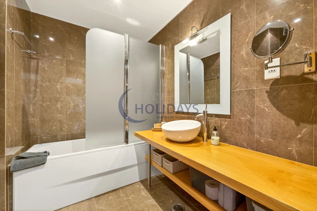 Apartamento T3 para Venda em Quarteira Foto 19