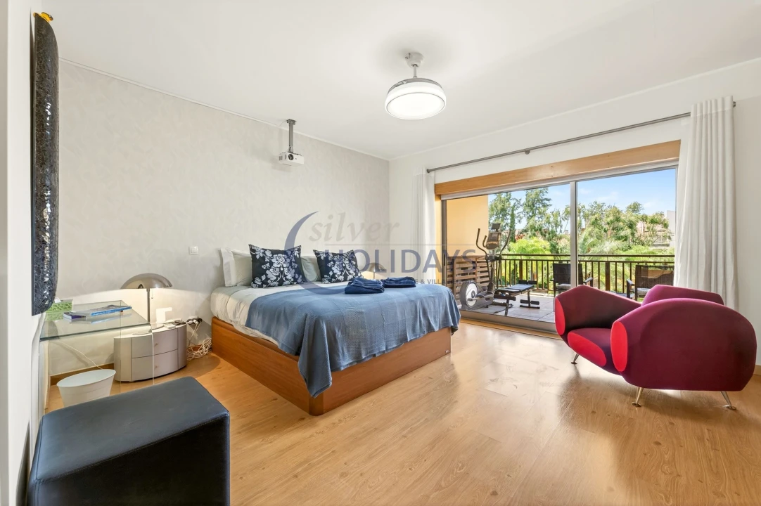 Apartamento T3 para Venda em Quarteira Foto 16