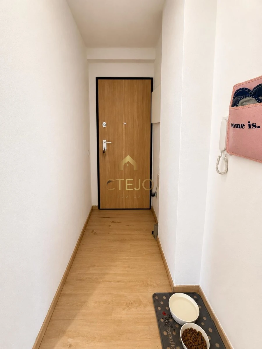 Apartamento T2 para Venda em Amora Foto 5