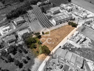 Terreno para Venda em Painho e Figueiros