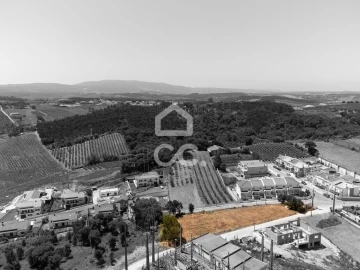 Terreno para Venda em Painho e Figueiros