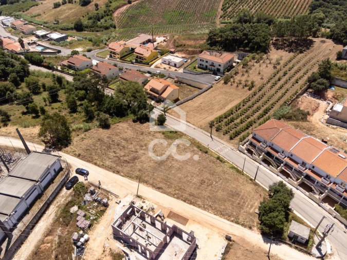 Terreno para Venda em Painho e Figueiros Foto 6