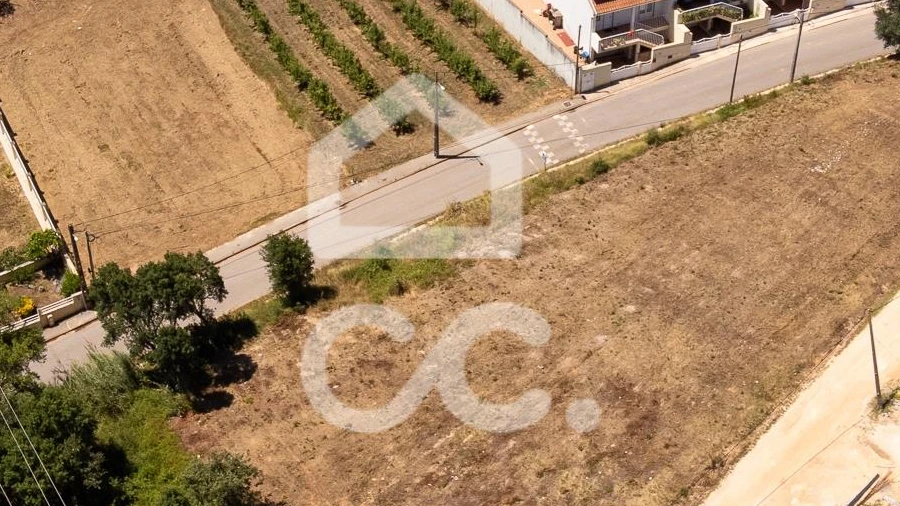 Terreno para Venda em Painho e Figueiros