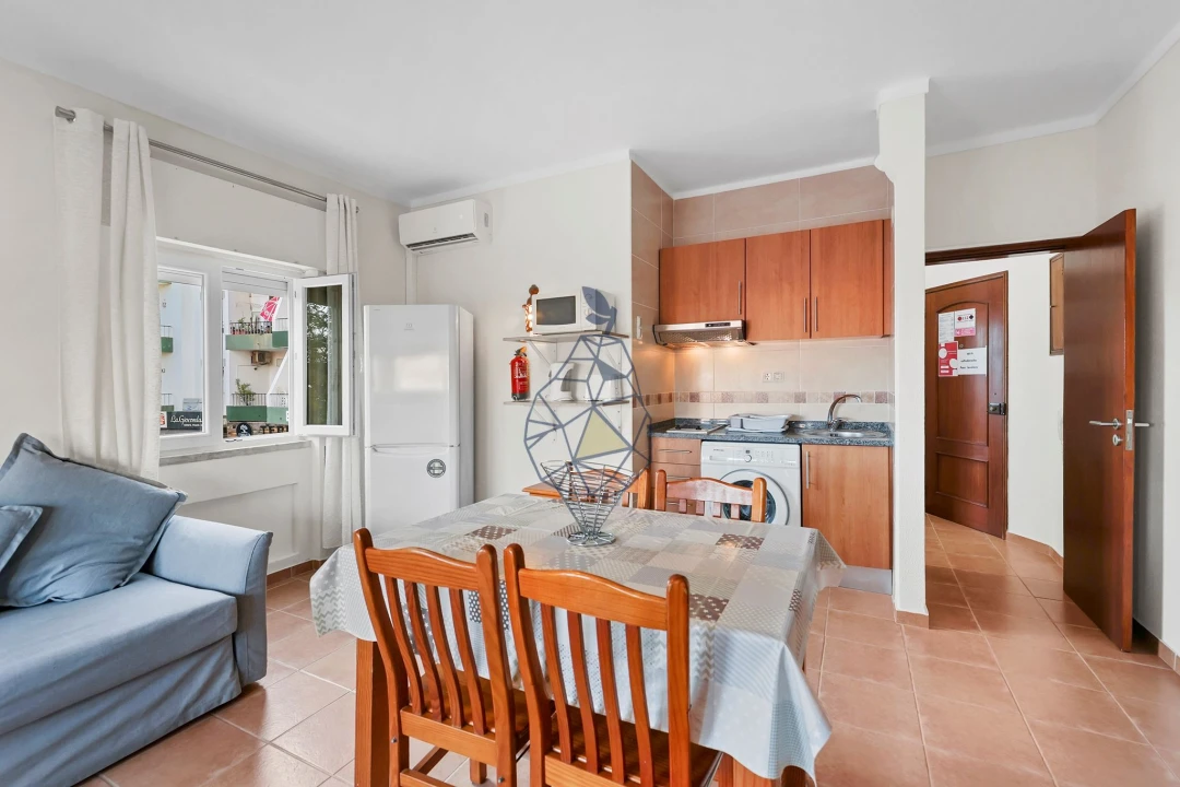 Apartamento T1 para Venda em Portimão Foto 4