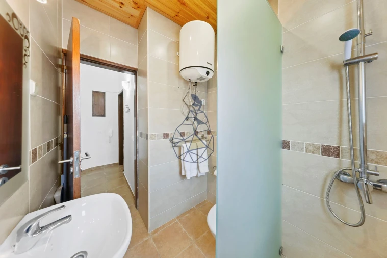 Apartamento T1 para Venda em Portimão Foto 8