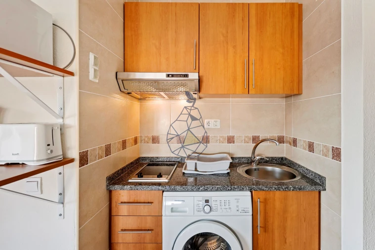 Apartamento T1 para Venda em Portimão Foto 11